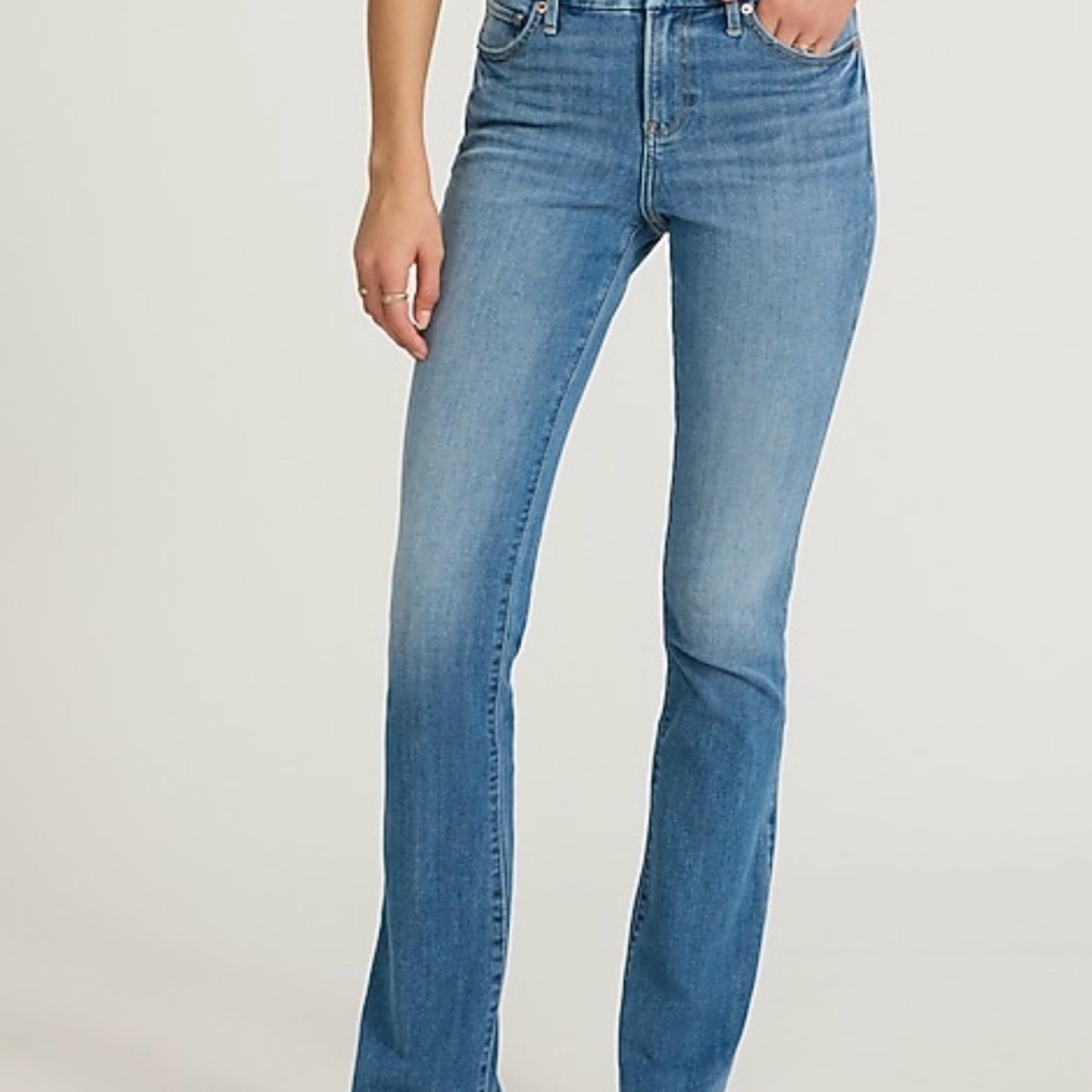 Express Mid-Rise Light Blue Women’s Jeans